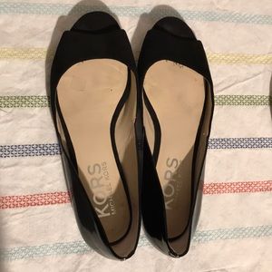 Michael Kors peep toe flats. Black suede 7.5